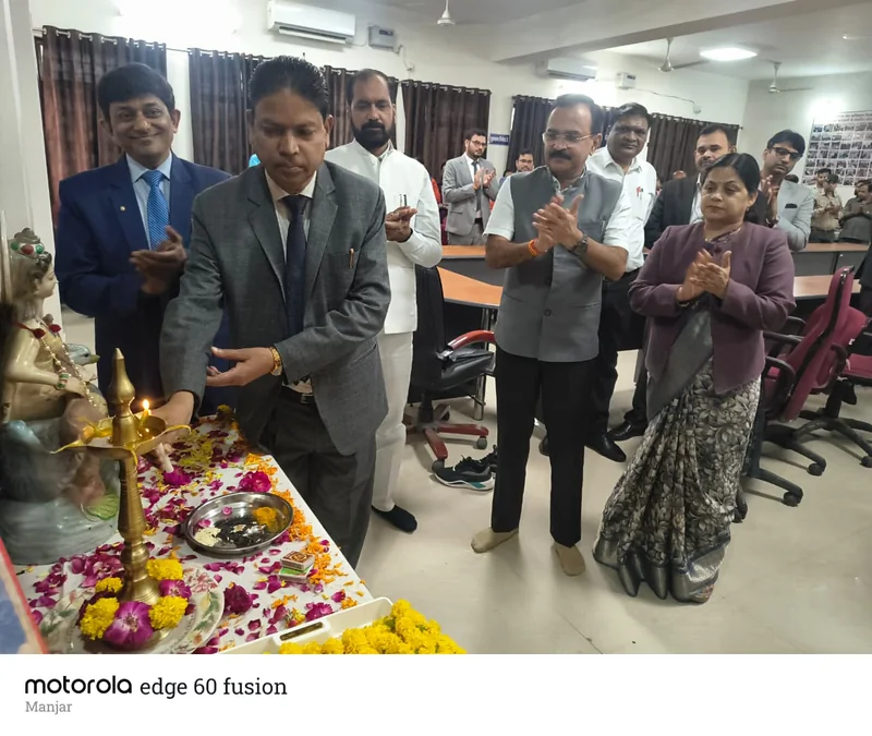 नेशनल लोक अदालत में न्यायालयों में लंबित कुल 896 प्रकरणों का हुआ निराकरण